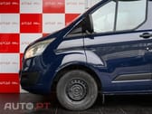 Ford Transit Custom Adaptada p/ 3 cadeiras de rodas