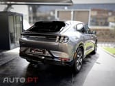 Ford Mustang Mach-E AWD PREMIUM