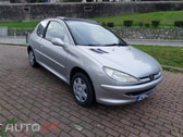 Peugeot 206 XR 1.1I gasolina 2001