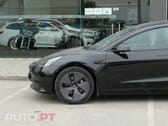 Tesla Model 3 Tração Traseira