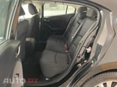 Mazda 3 1.5 Sky-D Evolve HS Navi
