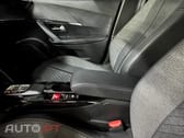 Peugeot 2008 1.2 Hybrid Allure e-DCS6