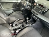 Mitsubishi Lancer 1.6 Invite