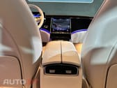 Mercedes-Benz EQE 300 Electric Art