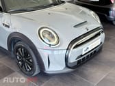 MINI Cooper Cooper SE Premium Classic