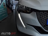 Peugeot E-208 50 kWh Active
