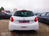 Peugeot 208 1.4 HDi