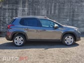 Peugeot 2008 1.2 PureTech Signature