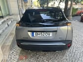 Peugeot 2008 1.2 PureTech GT EAT8