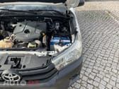 Toyota Hilux 2.4 D-4D 2WD CE
