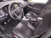 Volvo V40 2.0 D4 R-Design