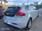 Volvo V40 D2