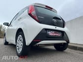 Toyota Aygo 1.0 X-Play+X-Touch