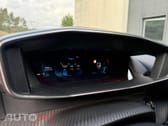 Peugeot 208 PureTech 100 EAT8 Allure