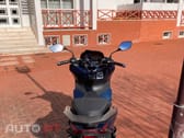 Honda PCX 2024