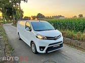 Toyota Proace Verso Long 50KWh Business