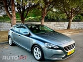 Volvo V40 D2