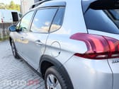 Peugeot 2008 1.2 PureTech Style