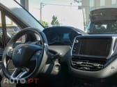 Peugeot 2008 1.5 BlueHDi Style