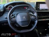 Peugeot 2008 1.2 PureTech Active EAT8