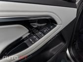 Land Rover Evoque 1.5 P300e AWD R-Dynamic S Auto