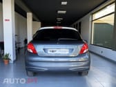 Peugeot 207 1.4 HDi SE Sportium