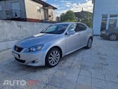 Lexus IS 220 d Base 11