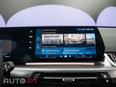 BMW iX1 eDrive20 Pack Desportivo M