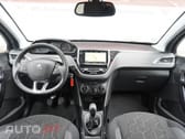 Peugeot 2008 1.5 BlueHDi Allure