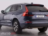 Volvo XC60 2.0 B4 Momentum Plus