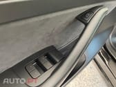 Tesla Model 3 Tração Traseira