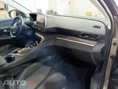 Peugeot 3008 1.6 Hybrid Allure e-EAT8
