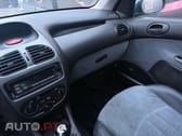 Peugeot 206 1.4 16V XS