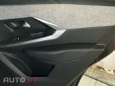 Peugeot 3008 1.2 Hybrid Allure e-DCS6