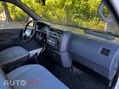 Toyota HiAce 9 Lugares