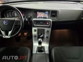 Volvo V60 Cross Country 2.0 D3 Momentum