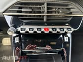 Peugeot 2008 1.2 Hybrid Allure e-DCS6