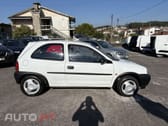 Opel Corsa 1.7 D Janelas Base