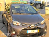 Toyota Yaris 1.4 D-4D Comfort+P.Style 90 cv cx/de 6 velocidades 12/2016