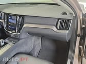 Volvo V60 2.0 B4 Momentum Core Geartronic