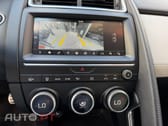 Jaguar E-Pace 2.0 i4 R-Dynamic HSE AWD Aut.