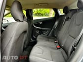 Volvo V40 D2