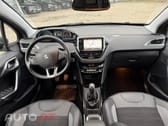 Peugeot 2008 1.2 PureTech Allure