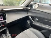 Peugeot 408 1.2 PureTech Allure EAT8