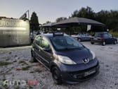 Peugeot 107 1.0 versão Motor Toyota