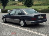 Mercedes-Benz 200 200D