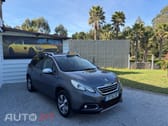 Peugeot 2008 1.2 PureTech Style