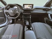 Peugeot E-2008 50 kWh Allure Pack