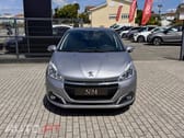 Peugeot 208 1.2 PureTech Signature