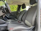 Peugeot 2008 1.2 PureTech Active Pack EAT8